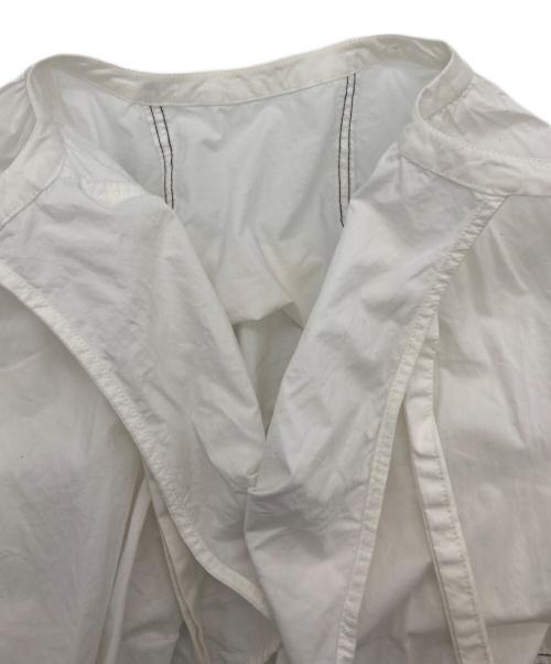 emmi atelier（エミアトリエ）emmi atelier (エミアトリエ) アウトステッチSetupワンピース ホワイトの古着・服飾アイテム