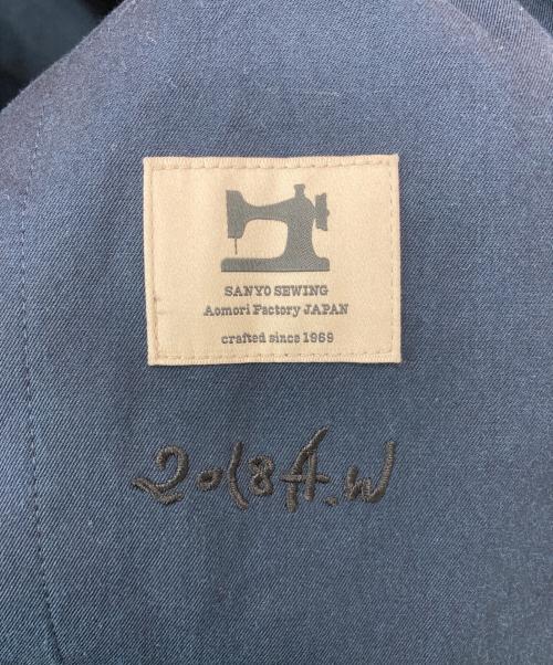 SANYO（サンヨー）SANYO (サンヨー) JANTJE ONTEMBAAR (ヤンチェ オンテンバール) ステンカラーコート ネイビー サイズ:Sの古着・服飾アイテム
