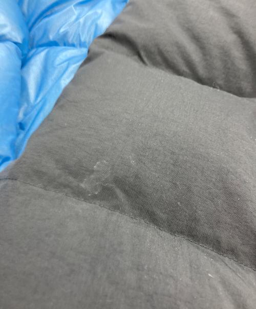 stussy（ステューシー）stussy (ステューシー) MOUNTAIN HARD WEAR (マウンテンハードウェア) SUBZERO DOWN JACKET スカイブルー×ブラック サイズ:Lの古着・服飾アイテム