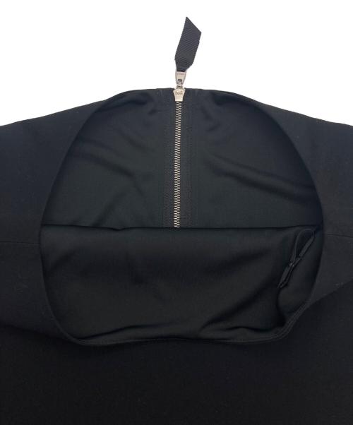 FOXEY NEWYORK（フォクシーニューヨーク）FOXEY NEWYORK (フォクシーニューヨーク) ノースリーブワンピース ブラック サイズ:38の古着・服飾アイテム