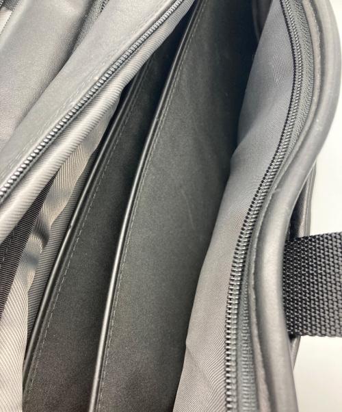 VICTORINOX（ビクトリノックス）VICTORINOX (ビクトリノックス) 2WAYショルダーバッグ ブラックの古着・服飾アイテム