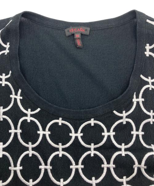 ESCADA（エスカーダ）ESCADA (エスカーダ) ジップアンサンブルカーディガン ブラック サイズ:ﾉｰｽﾘｰﾌﾞﾆｯﾄ：36/ｶｰﾃﾞｨｶﾞﾝ38の古着・服飾アイテム