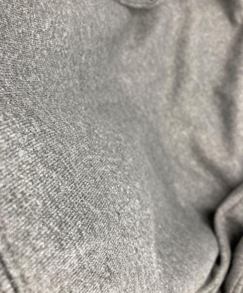 CarHartt（カーハート）CarHartt (カーハート) HOODED PULLOVER MIDWEIGHT SWEATSHIRT グレー サイズ:Ｌの古着・服飾アイテム