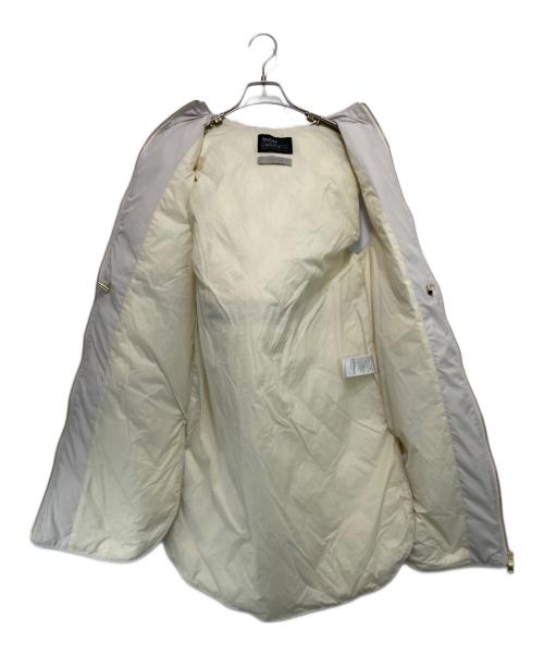 UNFILO（アンフィーロ）UNFILO (アンフィーロ) TAION (タイオン) フード付きキルティングジレ ホワイト サイズ:-の古着・服飾アイテム