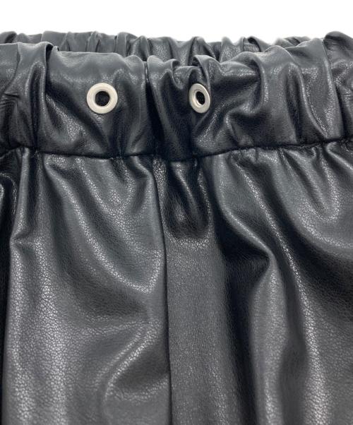 MAISON SPECIAL（メゾンスペシャル）MAISON SPECIAL (メゾンスペシャル) ヴィーガンレザーボリュームスカート ブラック サイズ:FREEの古着・服飾アイテム