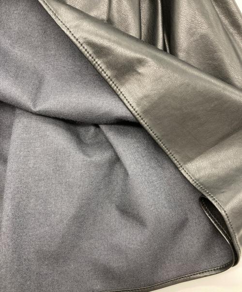 MAISON SPECIAL（メゾンスペシャル）MAISON SPECIAL (メゾンスペシャル) ヴィーガンレザーボリュームスカート ブラック サイズ:FREEの古着・服飾アイテム