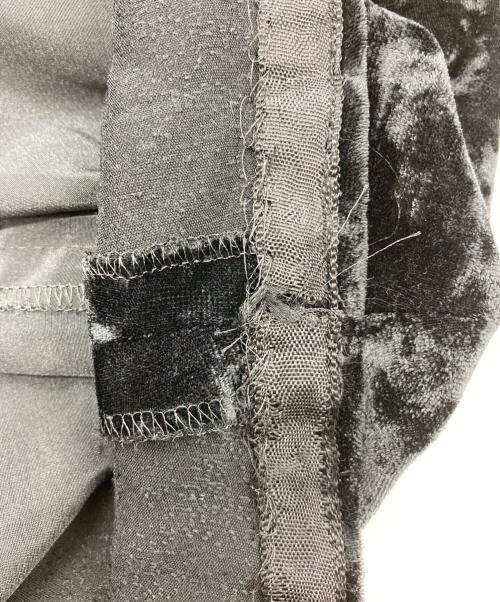 BURBERRY BLUE LABEL（バーバリーロンドンブルーレーベル）BURBERRY BLUE LABEL (バーバリーロンドンブルーレーベル) ノースリーブベルベット ワンピース ブラック サイズ:38の古着・服飾アイテム