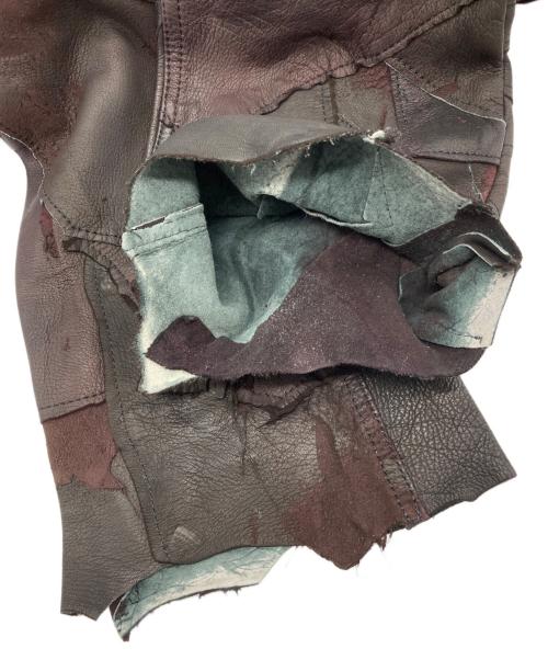 Yasuyuki Ishii（ヤスユキイシイ）Yasuyuki Ishii (ヤスユキイシイ) レザーパッチパンツ ブラック×パープル サイズ:表記なしの古着・服飾アイテム