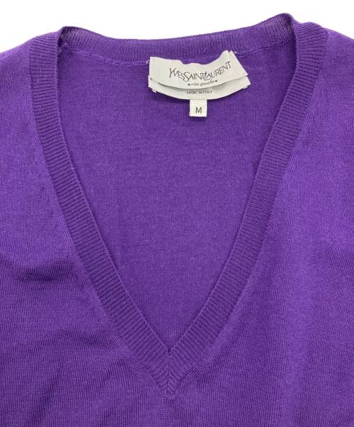 Yves Saint Laurent Rive Gauche（イヴ・サンローラン リヴ・ゴーシュ）Yves Saint Laurent Rive Gauche (イヴ・サンローラン リヴ・ゴーシュ) Vネックニット パープル サイズ:Ｍの古着・服飾アイテム