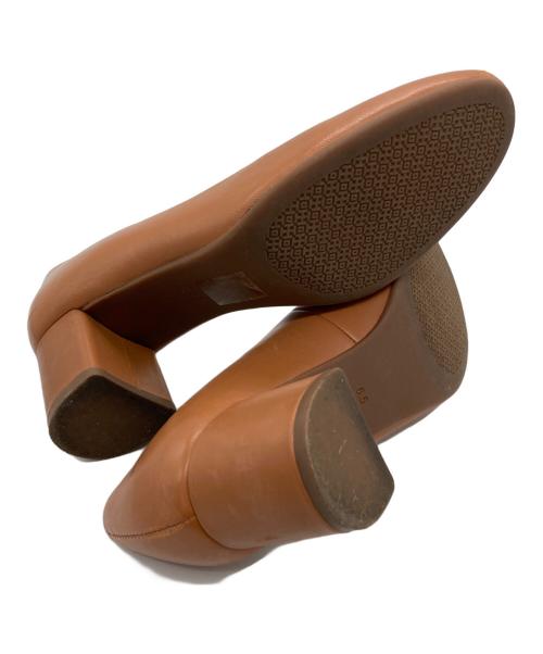 TORY BURCH（トリーバーチ）TORY BURCH (トリーバーチ) パンプス ベージュ サイズ:6.5の古着・服飾アイテム