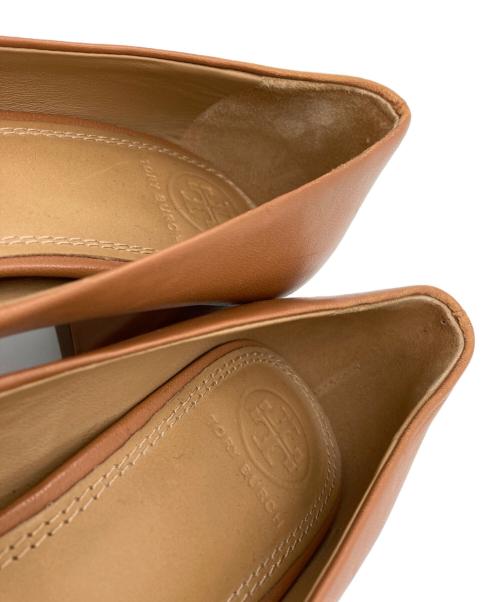 TORY BURCH（トリーバーチ）TORY BURCH (トリーバーチ) パンプス ベージュ サイズ:6.5の古着・服飾アイテム