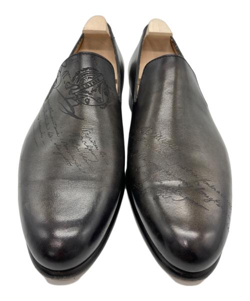 Berluti（ベルルッティ）Berluti (ベルルッティ) CURSIVE GALET/カーシヴ ガレ レザー ローファー ネイビー サイズ:6の古着・服飾アイテム