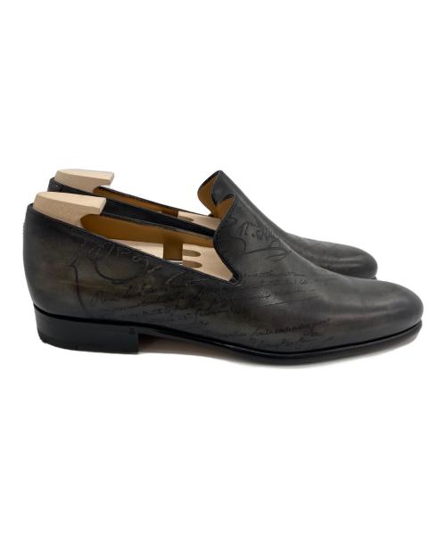 Berluti（ベルルッティ）Berluti (ベルルッティ) CURSIVE GALET/カーシヴ ガレ レザー ローファー ネイビー サイズ:6の古着・服飾アイテム