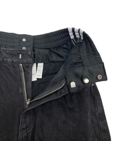 adidas（アディダス）adidas (アディダス) KSENIA SCHNAIDER (クセニア シュナイダー) ボクサーショートジーンズ　ミディアムブラックデニム ブラック サイズ:24の古着・服飾アイテム