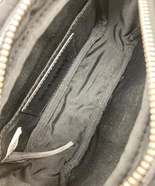 MARC JACOBS（マークジェイコブズ）MARC JACOBS (マーク ジェイコブス) TOMO KOIZUMI (トモコイズミ) THE PLUSH SNAPSHOT ブラックの古着・服飾アイテム