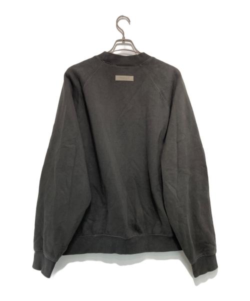 FOG ESSENTIALS（フィアオブゴッド エッセンシャル）FOG ESSENTIALS (フィアオブゴッド エッセンシャル) クルーネックスウェット グレー サイズ:Lの古着・服飾アイテム