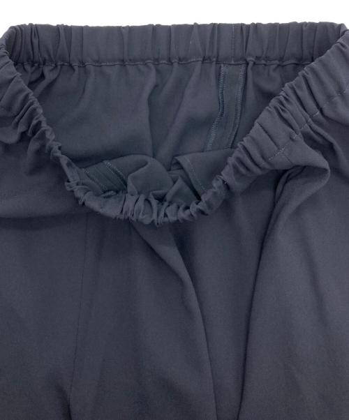 ENFOLD（エンフォルド）ENFOLD (エンフォルド) CIRCLE DRAPE PANTS ネイビー サイズ:38の古着・服飾アイテム