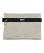 MM6 Maison Margielaエムエムシックスメゾンマルジェラ）の古着「クラッチバッグ」｜ホワイト