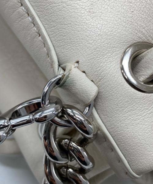 J&M DAVIDSON（ジェイ＆エム デヴィッドソン）J&M DAVIDSON (ジェイ＆エム デヴィッドソン) カーニバルスタッズフリンジショルダーバッグ グレーの古着・服飾アイテム