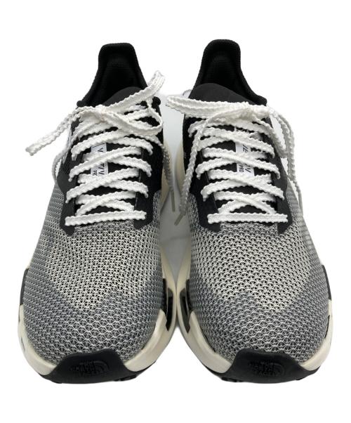 THE NORTH FACE（ザ ノース フェイス）THE NORTH FACE (ザ ノース フェイス) Summit Series VECTIV Pro ブラック×ホワイト サイズ:26.5の古着・服飾アイテム
