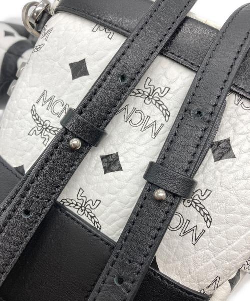 MCM（エムシーエム）MCM (エムシーエム) Xmini Stark Bebe Boo ブラック×ホワイトの古着・服飾アイテム
