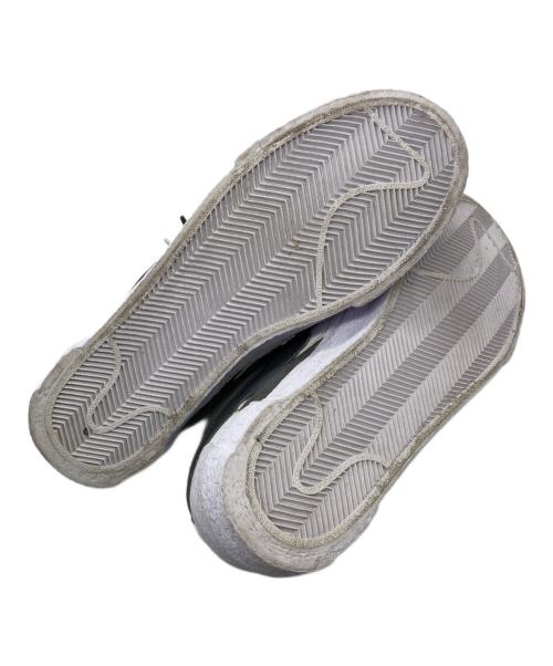 NIKE（ナイキ）NIKE (ナイキ) sacai (サカイ) BLAZER LOW/ローカットスニーカー グレー サイズ:26の古着・服飾アイテム