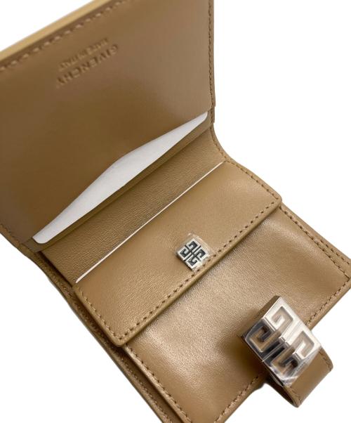 GIVENCHY（ジバンシィ）GIVENCHY (ジバンシィ) 4G SMALL WALLET ベージュの古着・服飾アイテム