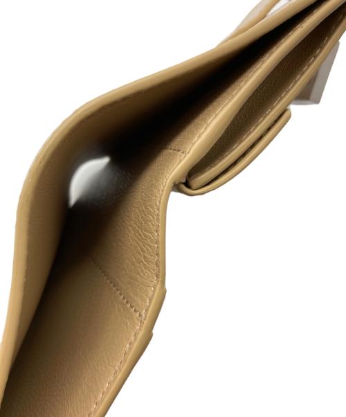 GIVENCHY（ジバンシィ）GIVENCHY (ジバンシィ) 4G SMALL WALLET ベージュの古着・服飾アイテム