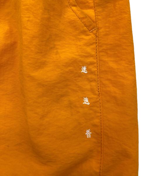 迷迭香（マンネンロウ）迷迭香 (マンネンロウ) NYLON HARVEST TRAINER オレンジ サイズ:3の古着・服飾アイテム
