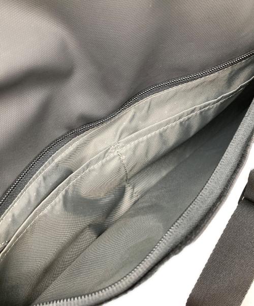 Incase（インケース）Incase (インケース) 2WAYバッグ ブラックの古着・服飾アイテム