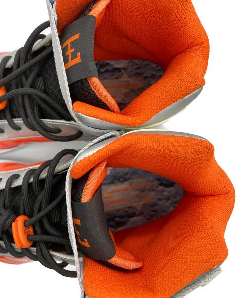 HENSHIN by KAMEN RIDER（ヘンシン バイ カメンライダー）HENSHIN by KAMEN RIDER (ヘンシン バイ カメンライダー)  仮面ライダー フォーゼモデル ハイカットスニーカー ホワイト サイズ:27.5の古着・服飾アイテム