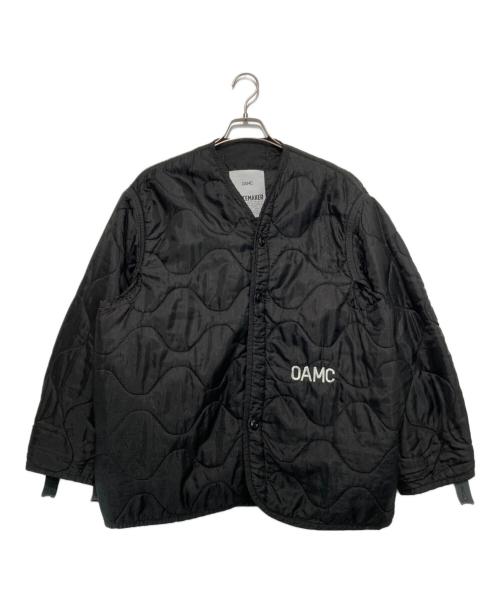 OAMC（オーエーエムシー）OAMC (オーエーエムシー) キルティングライナージャケット ブラック サイズ:Mの古着・服飾アイテム