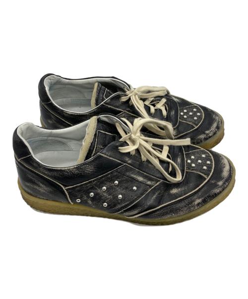 MM6 Maison Margiela（エムエムシックスメゾンマルジェラ）MM6 Maison Margiela (エムエムシックスメゾンマルジェラ) ヴィンテージ加工ローカットスニーカー ブラック サイズ:43の古着・服飾アイテム