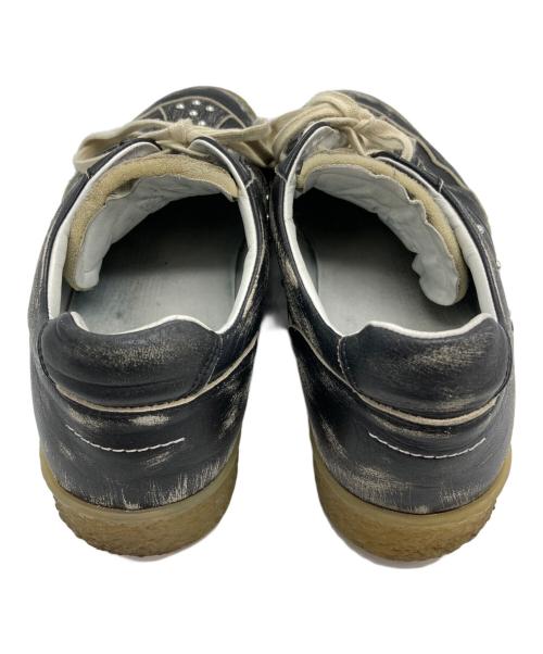 MM6 Maison Margiela（エムエムシックスメゾンマルジェラ）MM6 Maison Margiela (エムエムシックスメゾンマルジェラ) ヴィンテージ加工ローカットスニーカー ブラック サイズ:43の古着・服飾アイテム