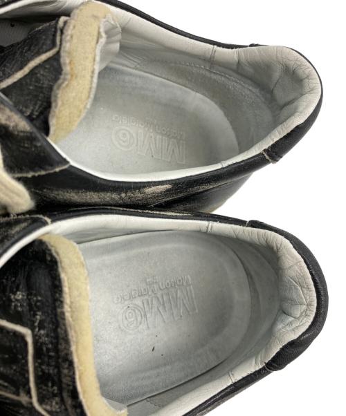 MM6 Maison Margiela（エムエムシックスメゾンマルジェラ）MM6 Maison Margiela (エムエムシックスメゾンマルジェラ) ヴィンテージ加工ローカットスニーカー ブラック サイズ:43の古着・服飾アイテム