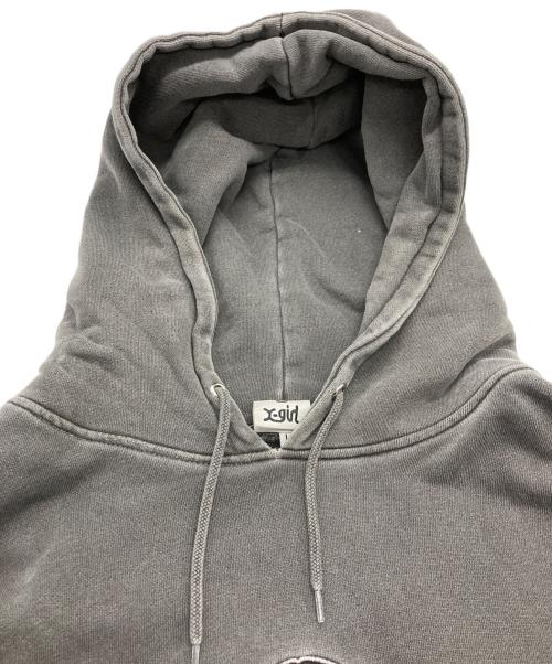 X-GIRL（エックスガール）X-girl (エックスガール) FACE PIGMENT DYED SWEAT HOODIE グレー サイズ:Lの古着・服飾アイテム