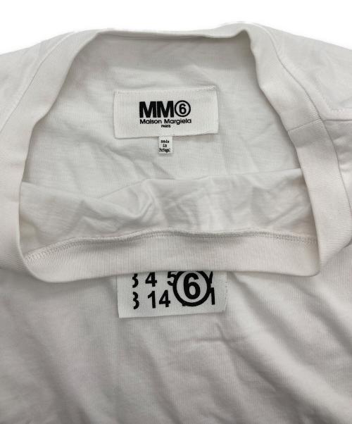 MM6 Maison Margiela（エムエムシックスメゾンマルジェラ）MM6 Maison Margiela (エムエムシックスメゾンマルジェラ) ナンバーロゴTシャツ ホワイト サイズ:ｌの古着・服飾アイテム
