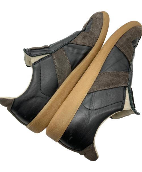 Maison Margiela 22（メゾンマルジェラ）Maison Margiela 22 (メゾンマルジェラ 22) スリッポンジャーマントレーナー ブラック サイズ:43の古着・服飾アイテム