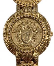 GIANNI VERSACE（ジャンニ・ヴェルサーチ）の古着「メデューサコインウォッチ」