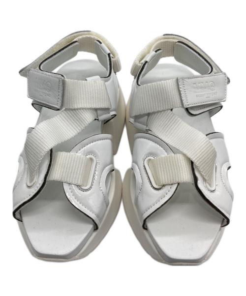 MM6 Maison Margiela（エムエムシックスメゾンマルジェラ）MM6 Maison Margiela (エムエムシックスメゾンマルジェラ) プラットフォームサンダル ホワイト サイズ:35の古着・服飾アイテム