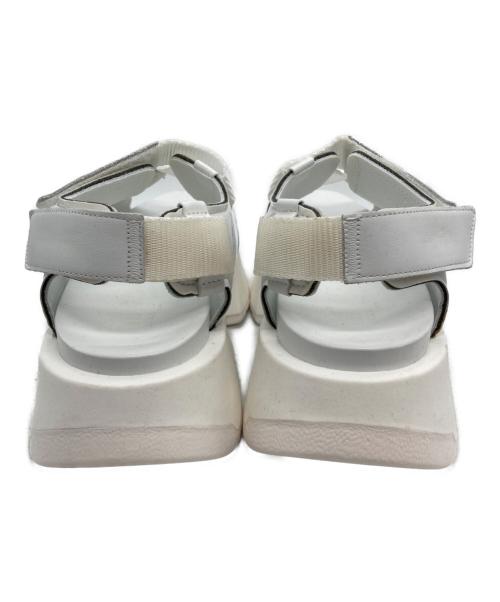MM6 Maison Margiela（エムエムシックスメゾンマルジェラ）MM6 Maison Margiela (エムエムシックスメゾンマルジェラ) プラットフォームサンダル ホワイト サイズ:35の古着・服飾アイテム
