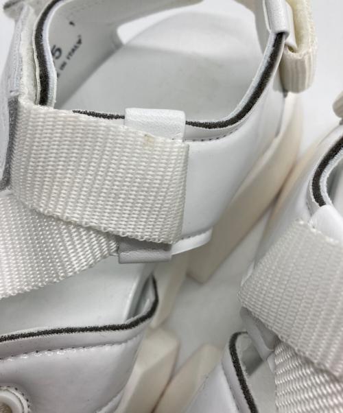MM6 Maison Margiela（エムエムシックスメゾンマルジェラ）MM6 Maison Margiela (エムエムシックスメゾンマルジェラ) プラットフォームサンダル ホワイト サイズ:35の古着・服飾アイテム