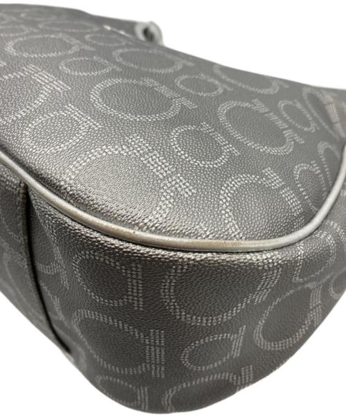 Salvatore Ferragamo（サルヴァトーレ フェラガモ）Salvatore Ferragamo (サルヴァトーレ フェラガモ) ワンショルダーバッグ シルバーの古着・服飾アイテム