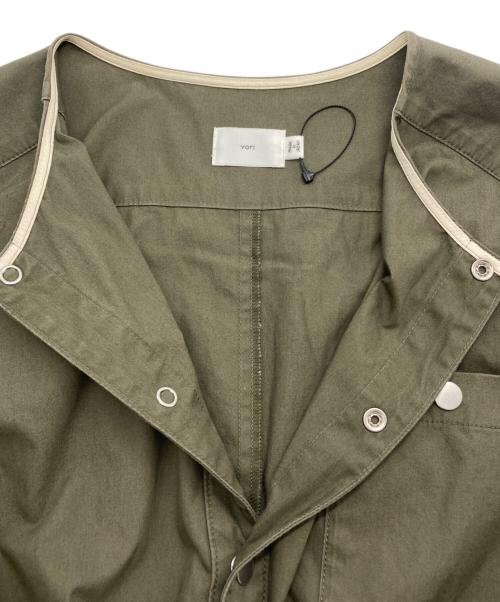 YORI（ヨリ）yori (ヨリ) ノーカラーワンピース オリーブ サイズ:Fの古着・服飾アイテム