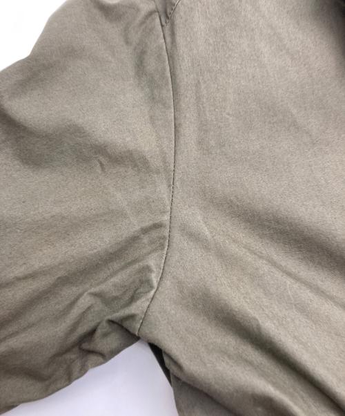 YORI（ヨリ）yori (ヨリ) ノーカラーワンピース オリーブ サイズ:Fの古着・服飾アイテム