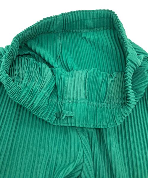 HOMME PLISSE ISSEY MIYAKE（オム プリッセ イッセイ ミヤケ）HOMME PLISSE ISSEY MIYAKE (オムプリッセ イッセイ ミヤケ) プリーツパンツ グリーン サイズ:2の古着・服飾アイテム