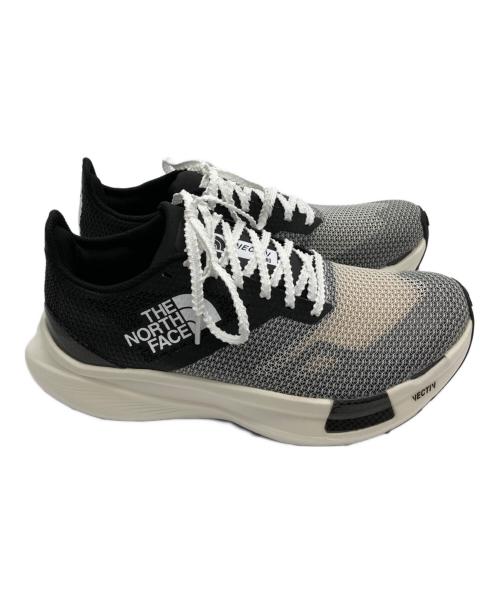 THE NORTH FACE（ザ ノース フェイス）THE NORTH FACE (ザ ノース フェイス) Summit Series VECTIV Pro ホワイト×ブラック サイズ:26.5の古着・服飾アイテム