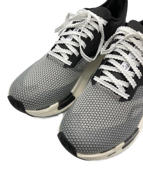 THE NORTH FACE（ザ ノース フェイス）THE NORTH FACE (ザ ノース フェイス) Summit Series VECTIV Pro ホワイト×ブラック サイズ:26.5の古着・服飾アイテム