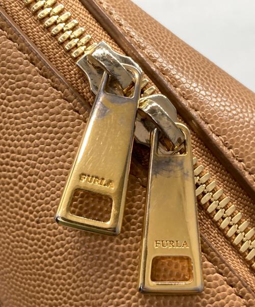 FURLA（フルラ）FURLA (フルラ) ファンタスティカSドーム 2WAYバッグ ベージュの古着・服飾アイテム