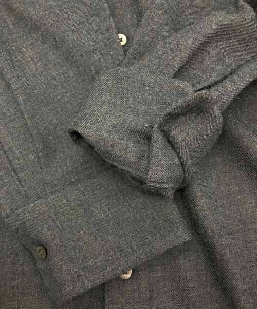 MARKAWARE（マーカウェア）MARKAWARE (マーカウェア) COMFORT FIT BANDCOLLAR SHIRT グレー サイズ:1の古着・服飾アイテム